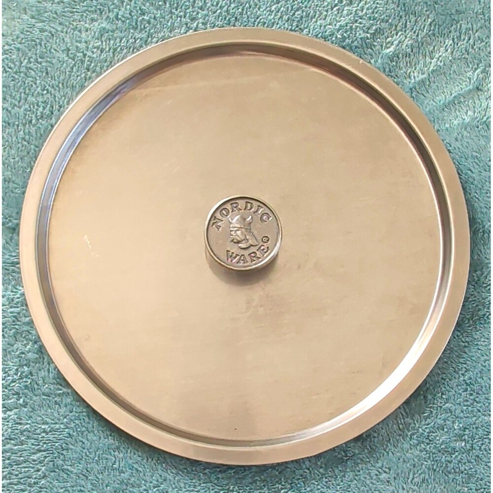 Nordic Ware Round Pot Lid-10 in Diameter, Silver Metal Cookware Lid